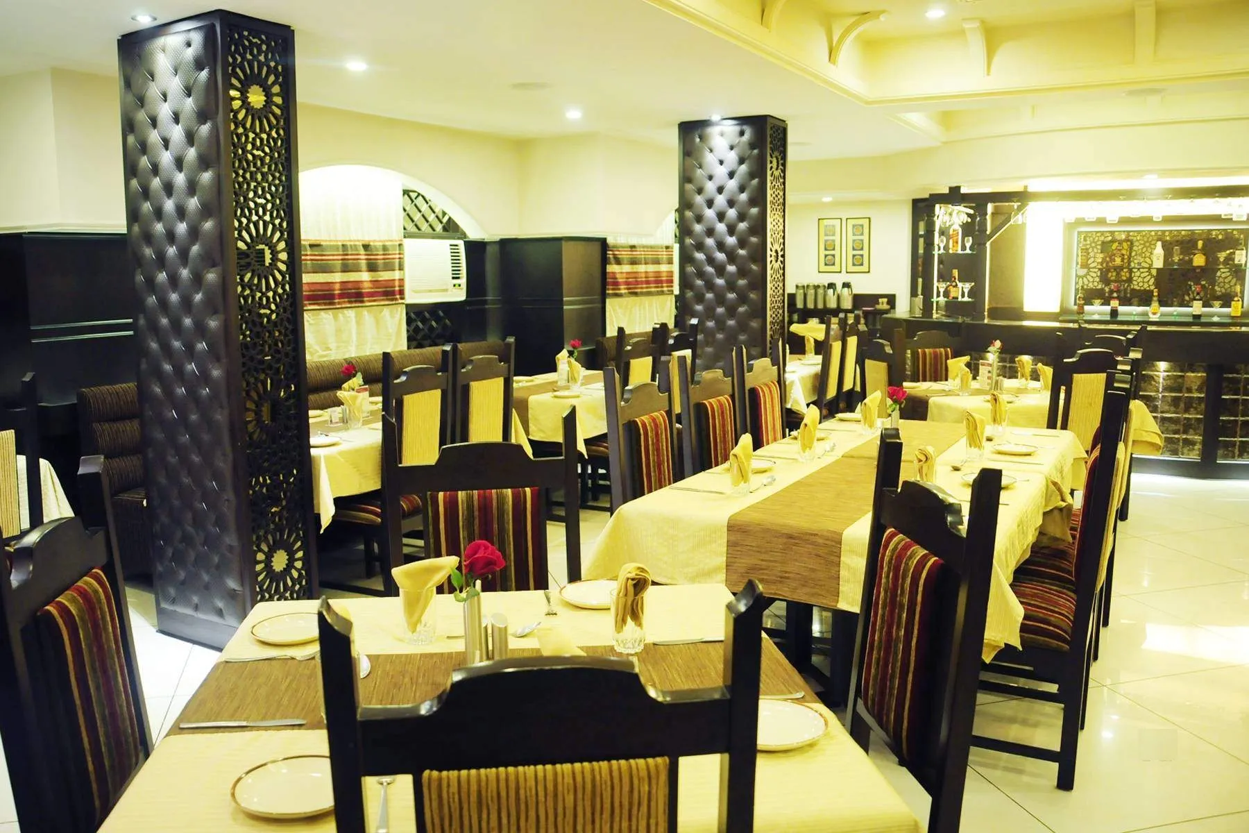 Pallkhi Restaurant, Hampankatta, Mangalore Photo1